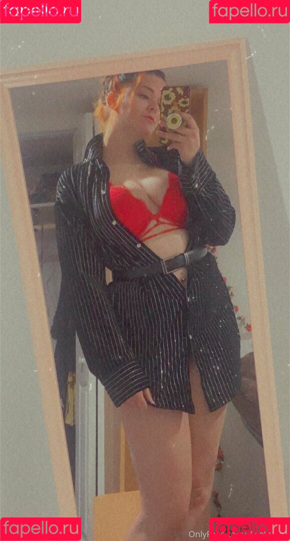 r0sebuddy Onlyfans Photo Gallery 