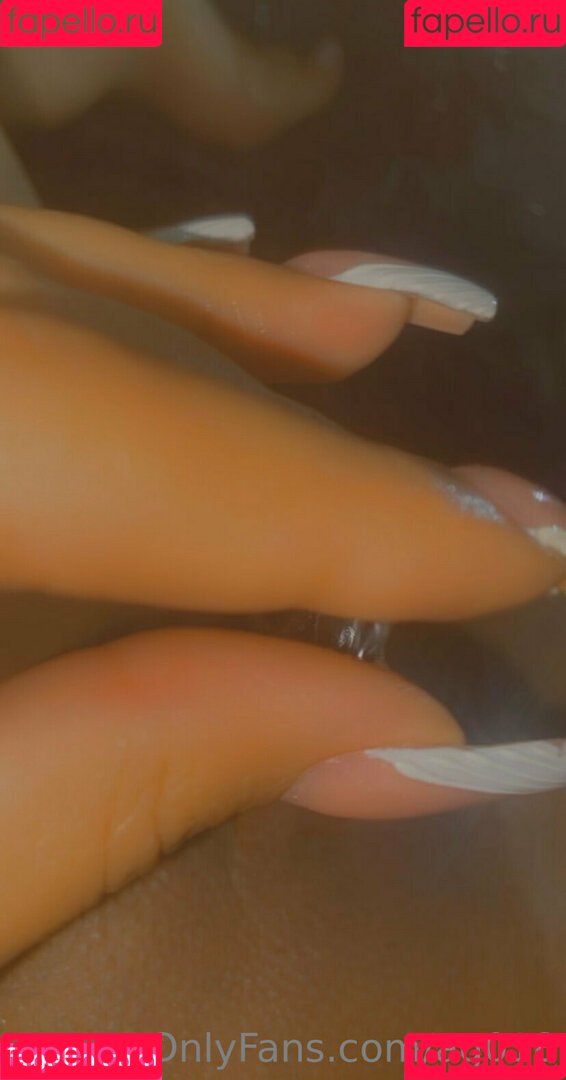 ag018 Onlyfans Photo Gallery 