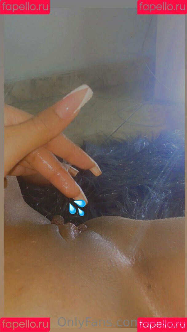 ag018 Onlyfans Photo Gallery 