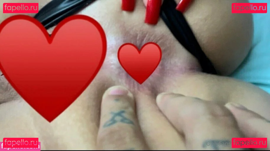 arilol Onlyfans Photo Gallery 