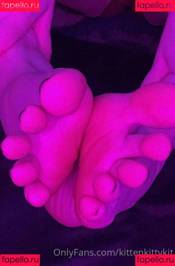 kittenkittykit Onlyfans Photo Gallery 