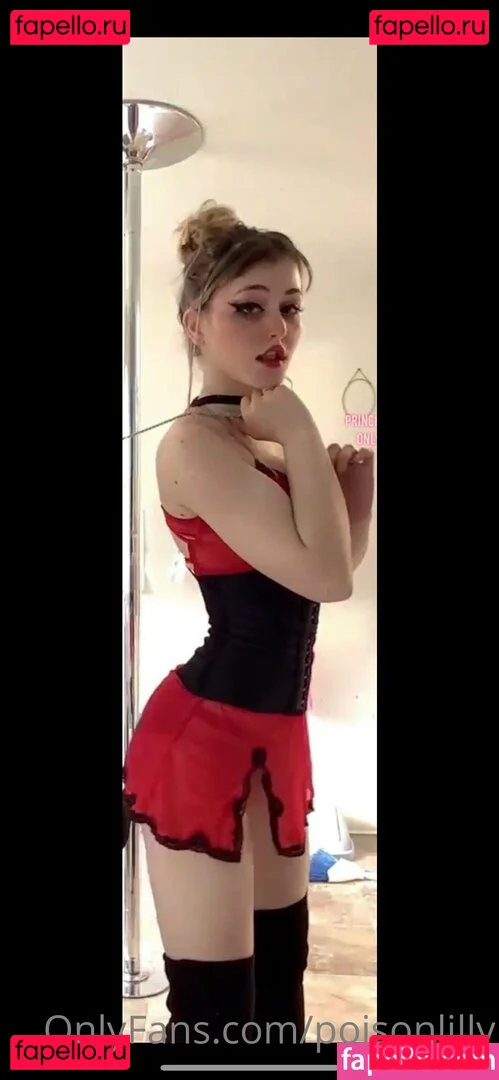 poisonlilly Onlyfans Photo Gallery 