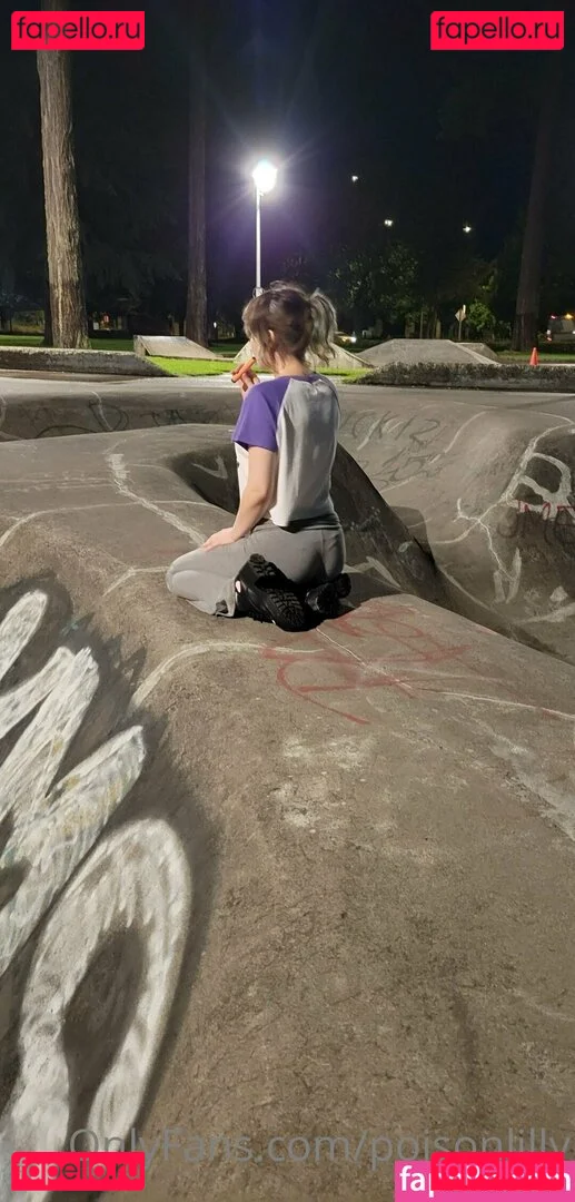 poisonlilly Onlyfans Photo Gallery 