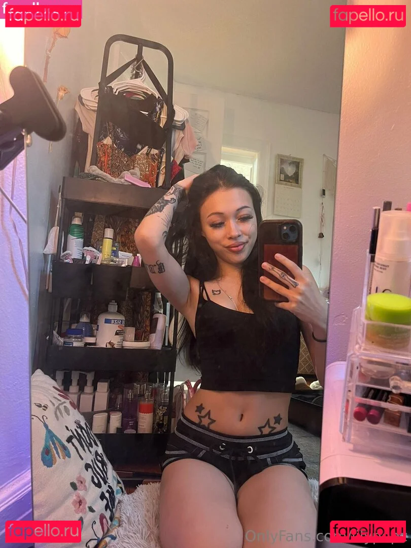 lilypopz Onlyfans Photo Gallery 