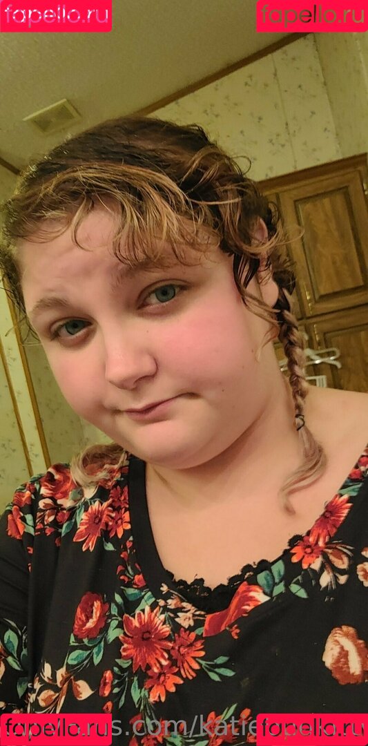 katiebugkitty122 Onlyfans Photo Gallery 