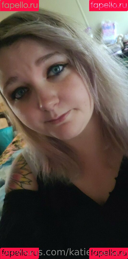 katiebugkitty122 Onlyfans Photo Gallery 