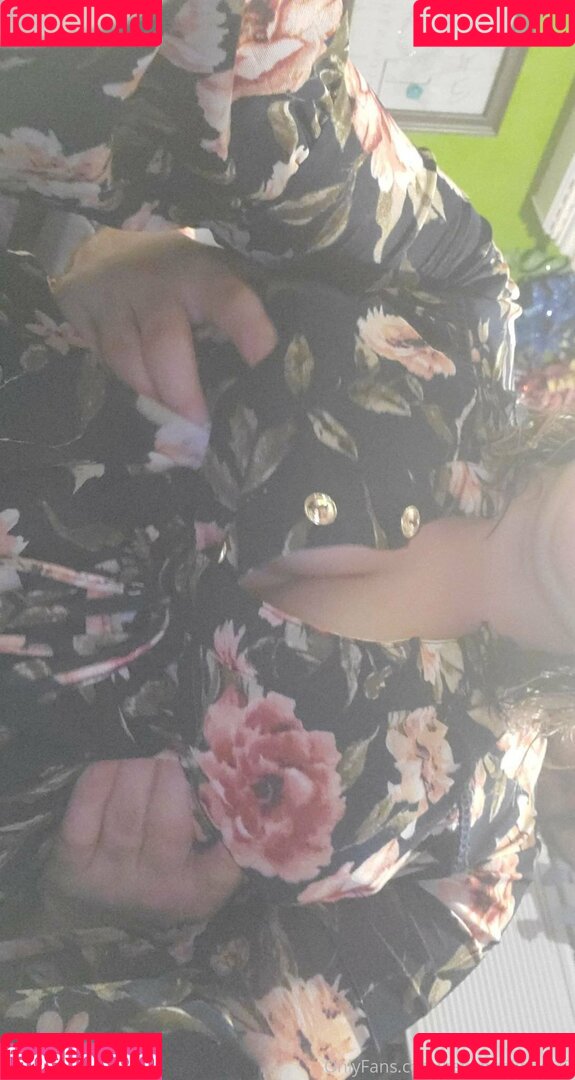 katiebugkitty122 Onlyfans Photo Gallery 