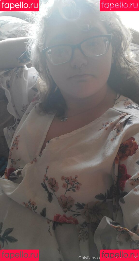 katiebugkitty122 Onlyfans Photo Gallery 