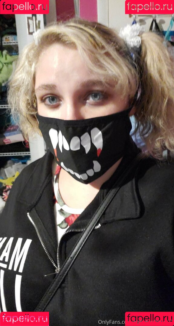 katiebugkitty122 Onlyfans Photo Gallery 