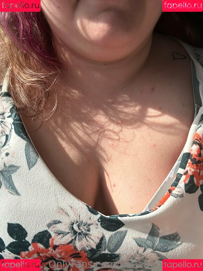 katiebugkitty122 Onlyfans Photo Gallery 