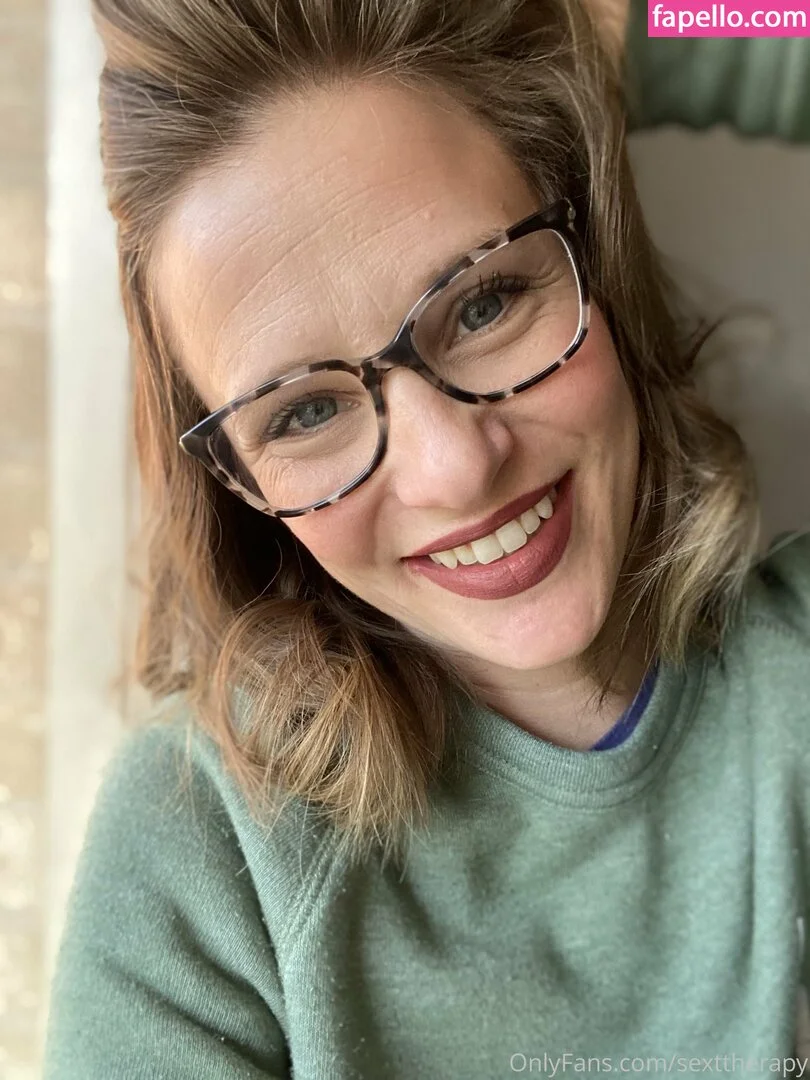 sexttherapy Onlyfans Photo Gallery 