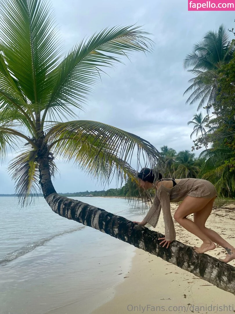 danidrishti Onlyfans Photo Gallery 