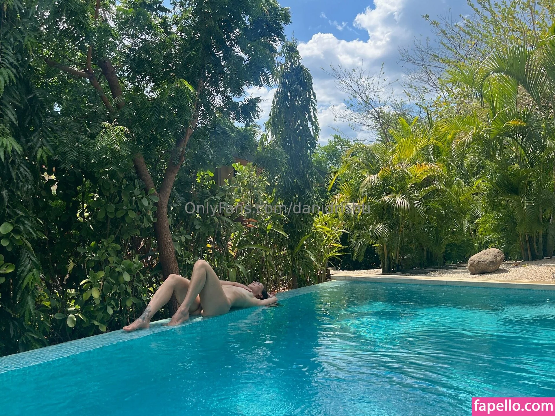 danidrishti Onlyfans Photo Gallery 