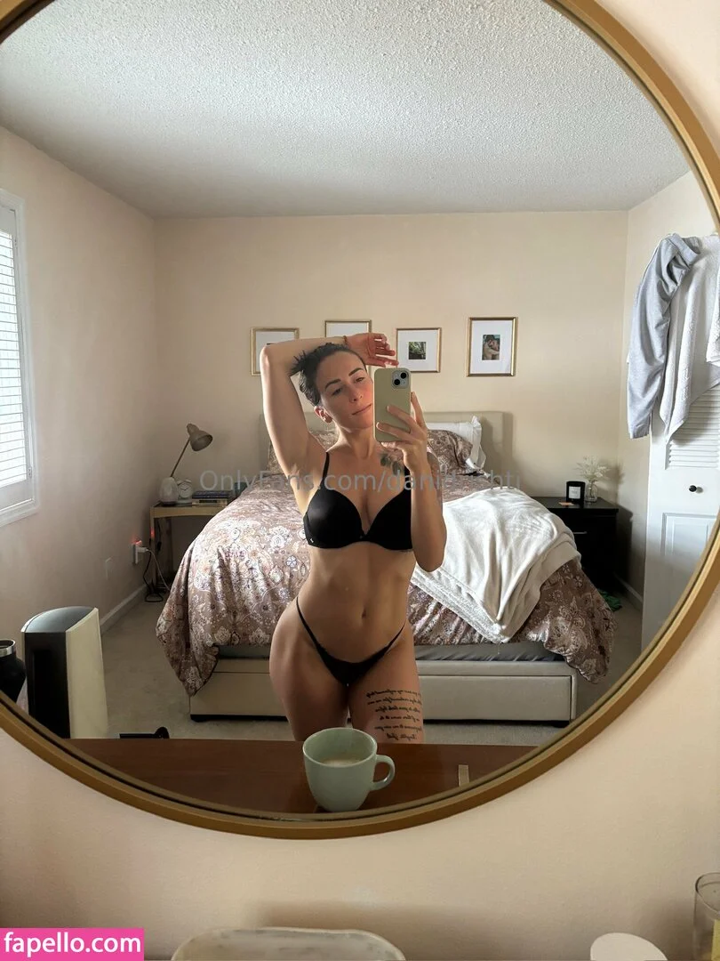 danidrishti Onlyfans Photo Gallery 