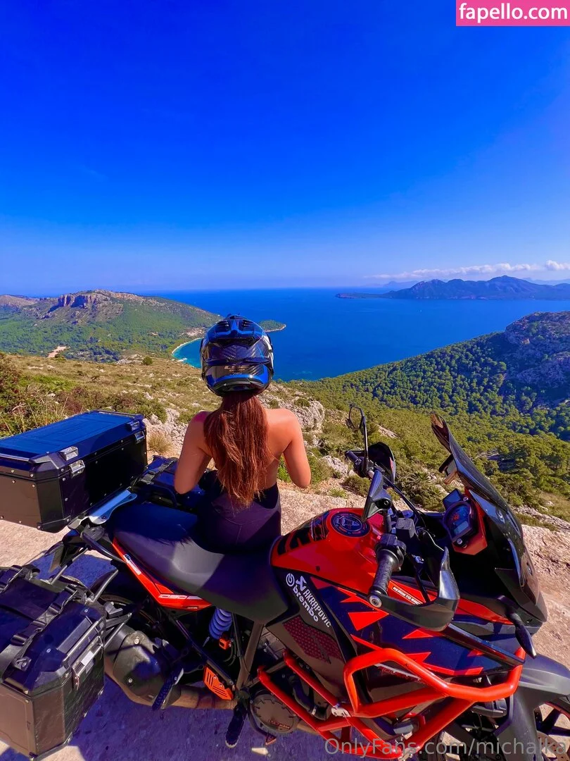 MissElleUK Onlyfans Photo Gallery 