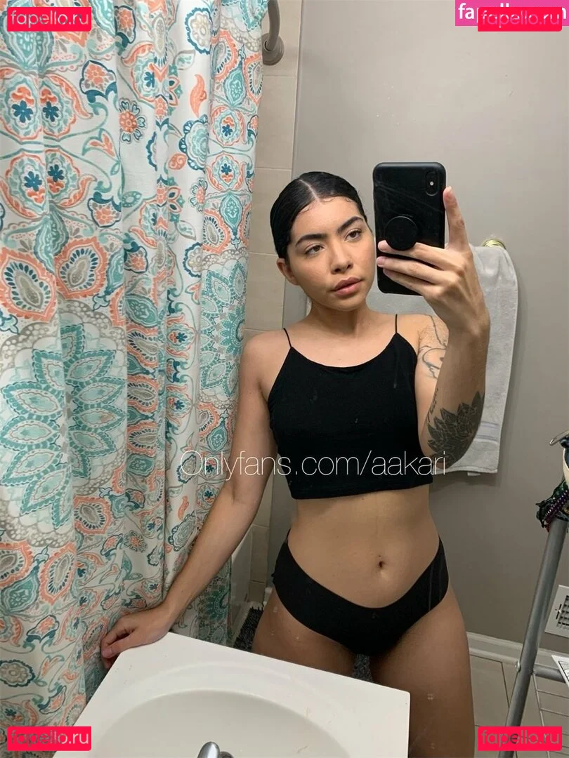 aakari Onlyfans Photo Gallery 