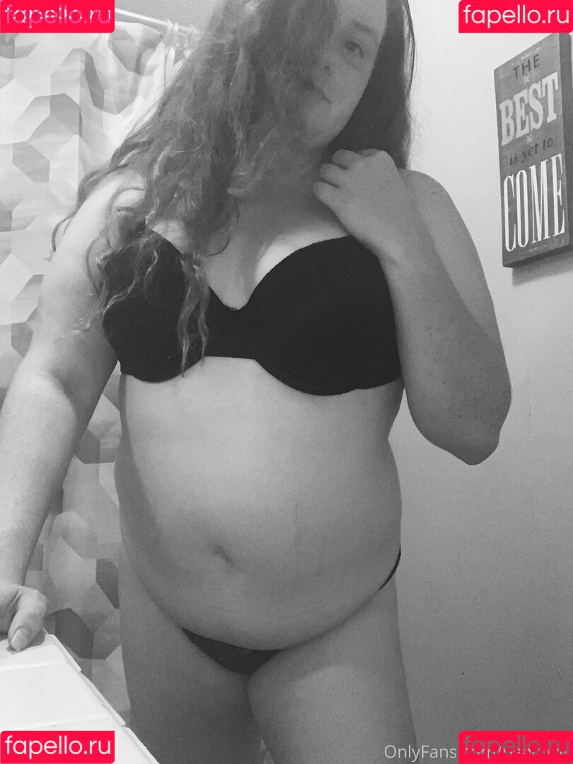 peachyly Onlyfans Photo Gallery 