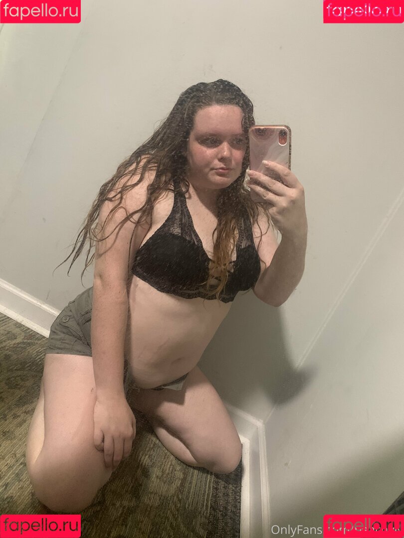 peachyly Onlyfans Photo Gallery 