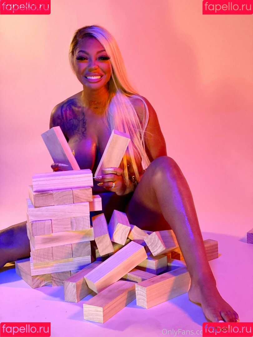 brandisheri Onlyfans Photo Gallery 