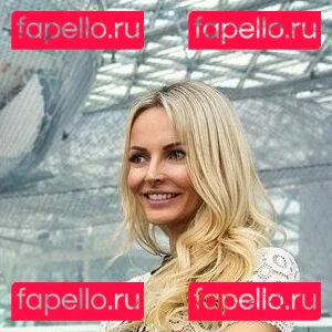 eve.official Onlyfans Photo Gallery 