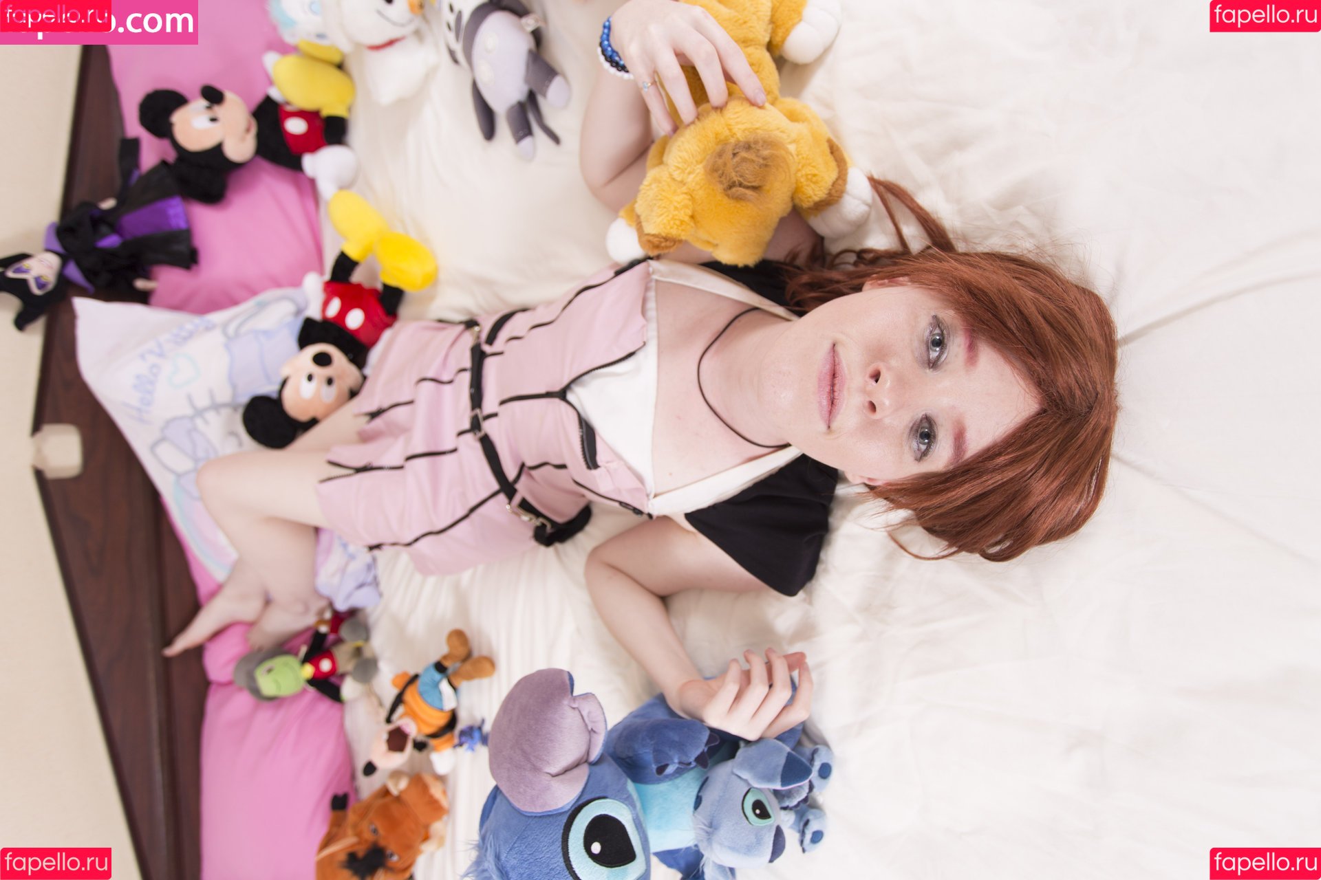 Sleeping Queen Onlyfans Photo Gallery 