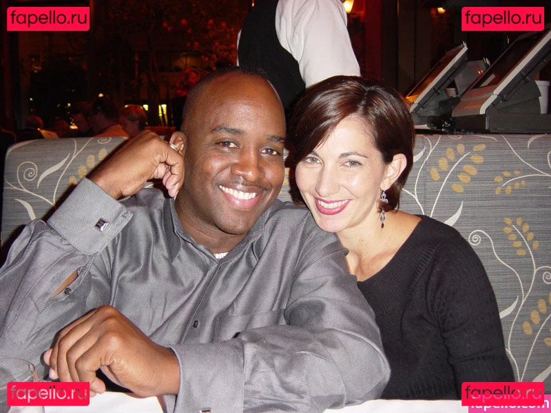 Rebecca's Office Onlyfans Photo Gallery 