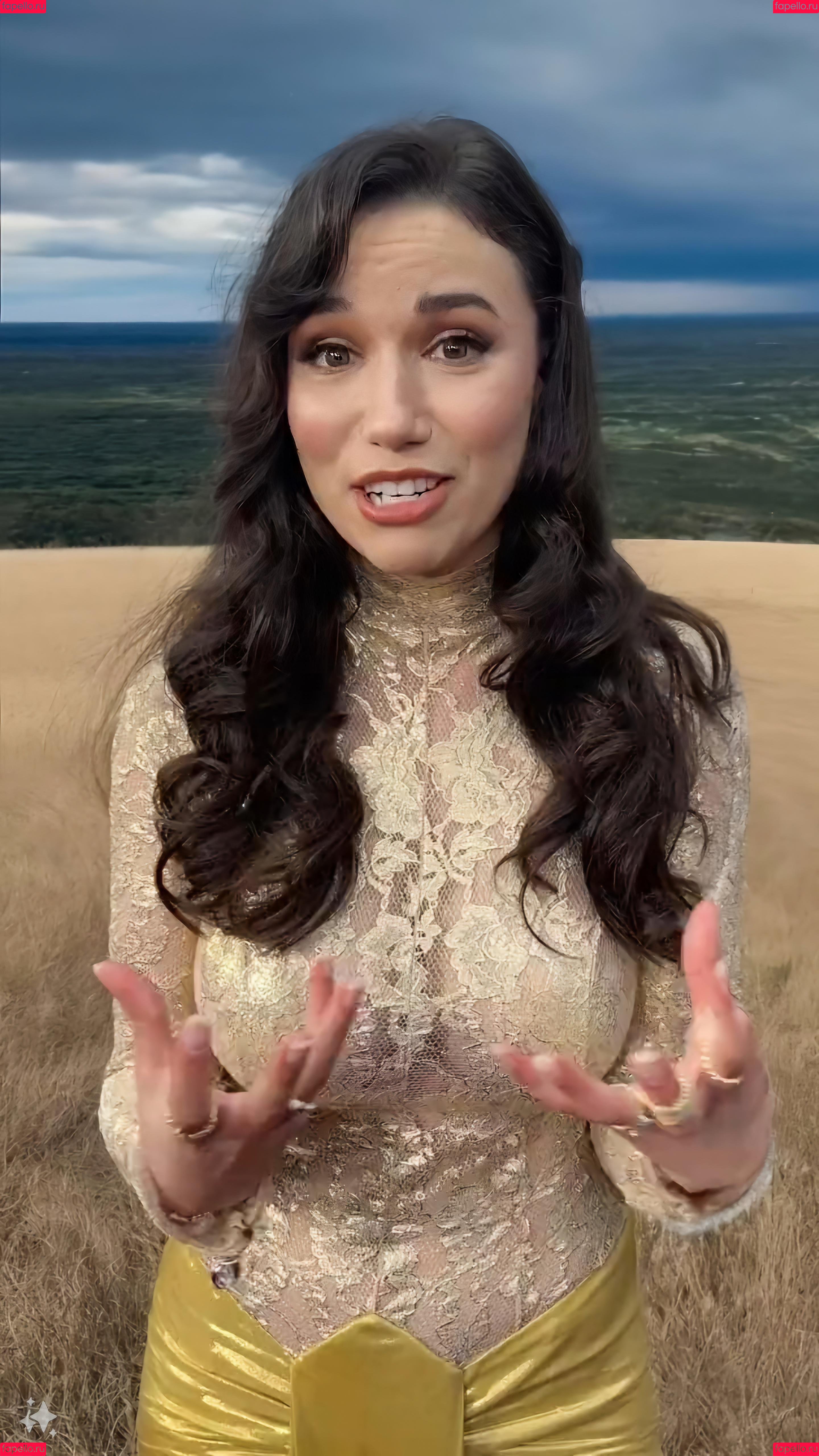 Grace Caroline Currey Onlyfans Photo Gallery 