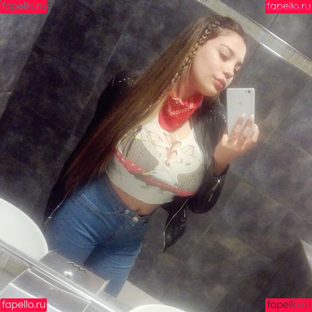 genesis18 Onlyfans Photo Gallery 