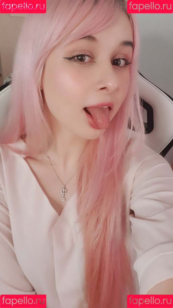 Yuli Onlyfans Photo Gallery 