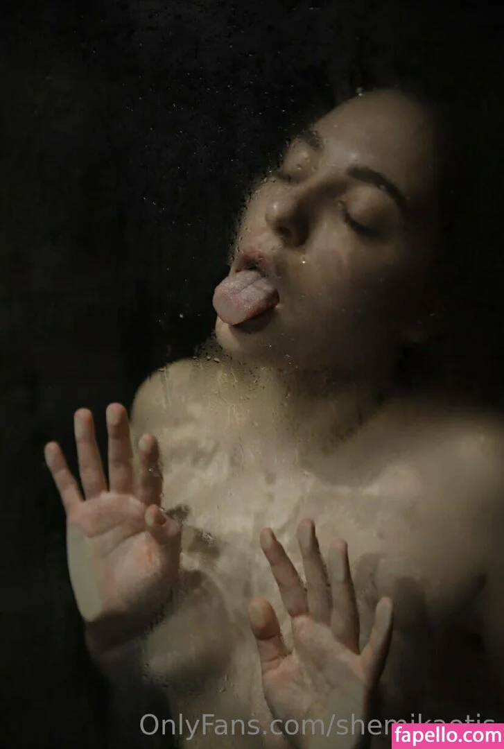 shemikaotis Onlyfans Photo Gallery 