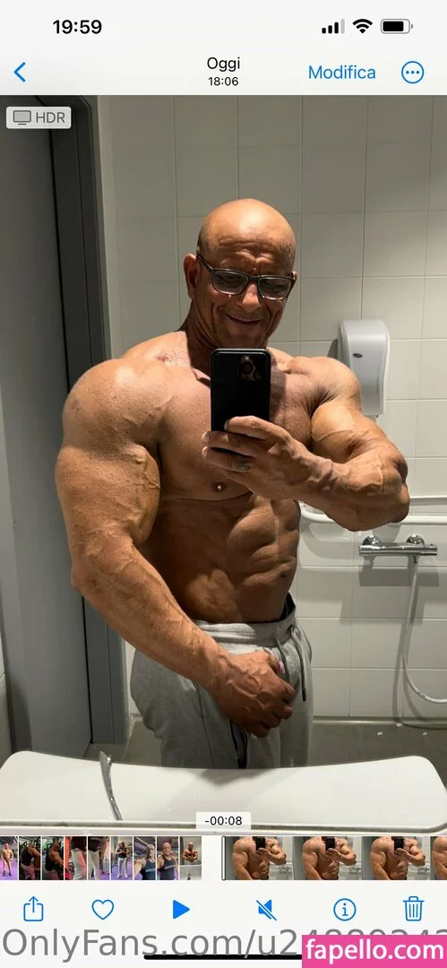 u24889242 Onlyfans Photo Gallery 