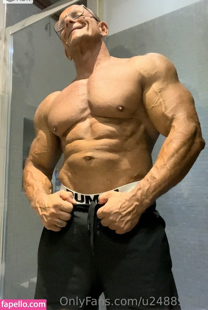 u24889242 Onlyfans Photo Gallery 