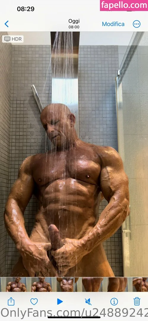 u24889242 Onlyfans Photo Gallery 