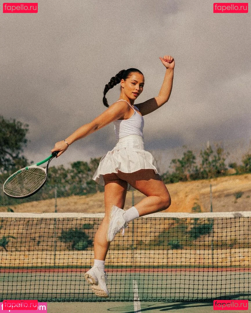 Clo Lloyd Onlyfans Photo Gallery 