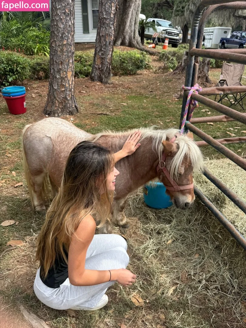 Julia Ernst Onlyfans Photo Gallery 