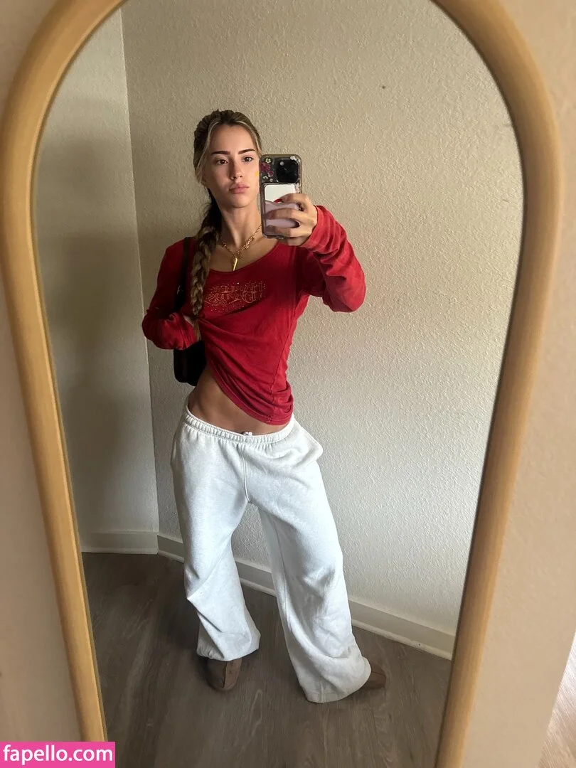 Julia Ernst Onlyfans Photo Gallery 