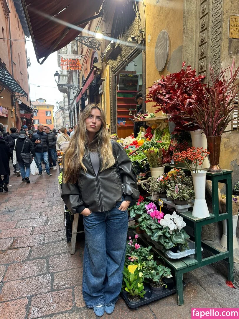 Julia Ernst Onlyfans Photo Gallery 