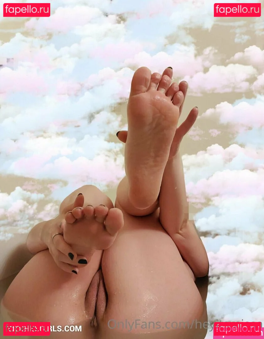 Itsalesa Onlyfans Photo Gallery 