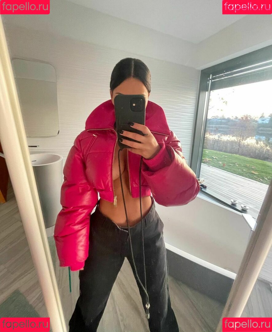 Apostoleanu Onlyfans Photo Gallery 