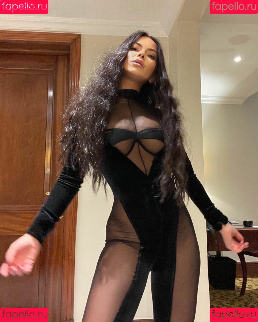 Apostoleanu Onlyfans Photo Gallery 