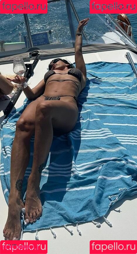 Apostoleanu Onlyfans Photo Gallery 