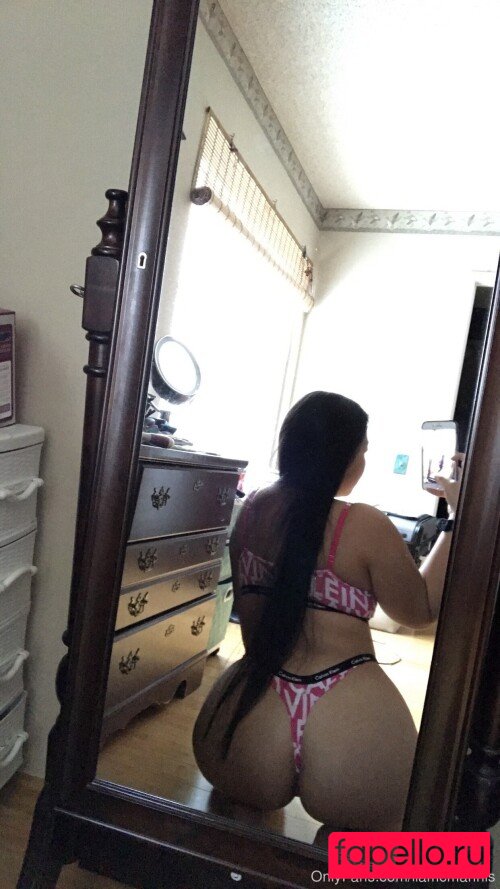 LiaMei Onlyfans Photo Gallery 