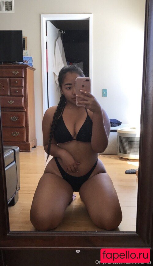 LiaMei Onlyfans Photo Gallery 