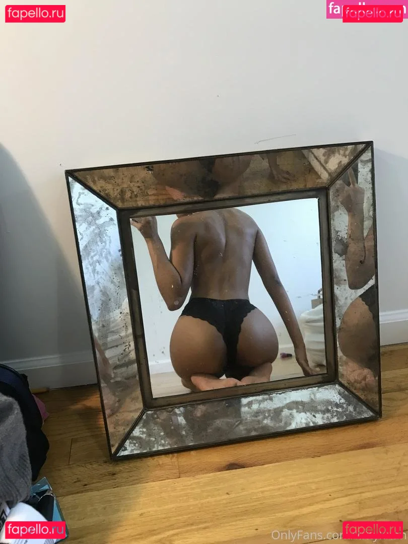 kittykhan Onlyfans Photo Gallery 