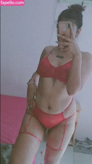 luz.fronzak Onlyfans Photo Gallery 