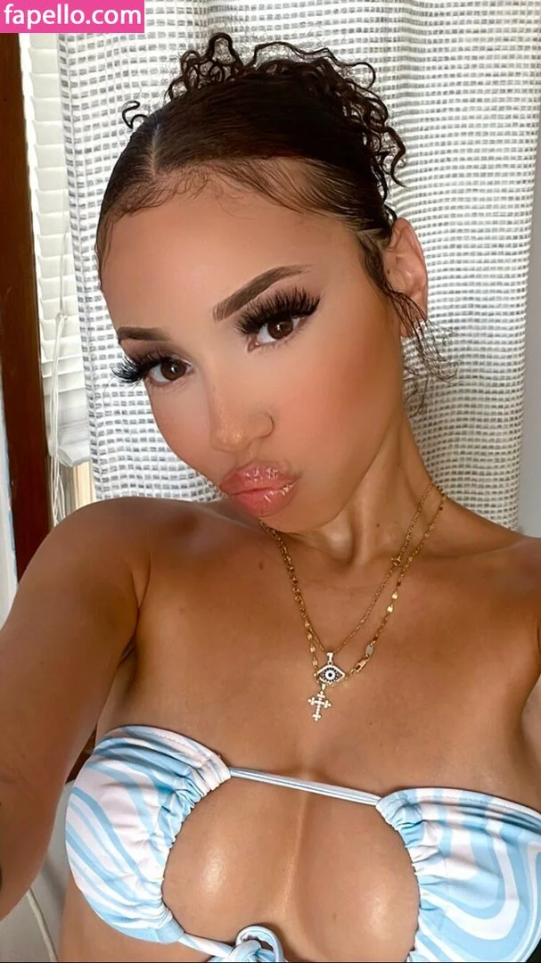 Y.lashae Onlyfans Photo Gallery 