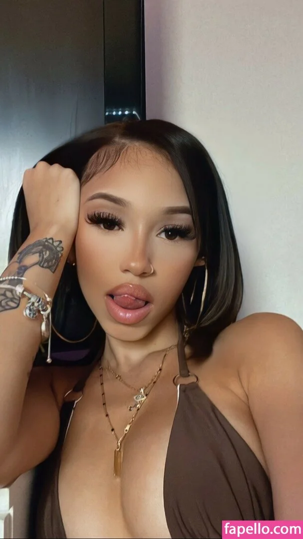 Y.lashae Onlyfans Photo Gallery 