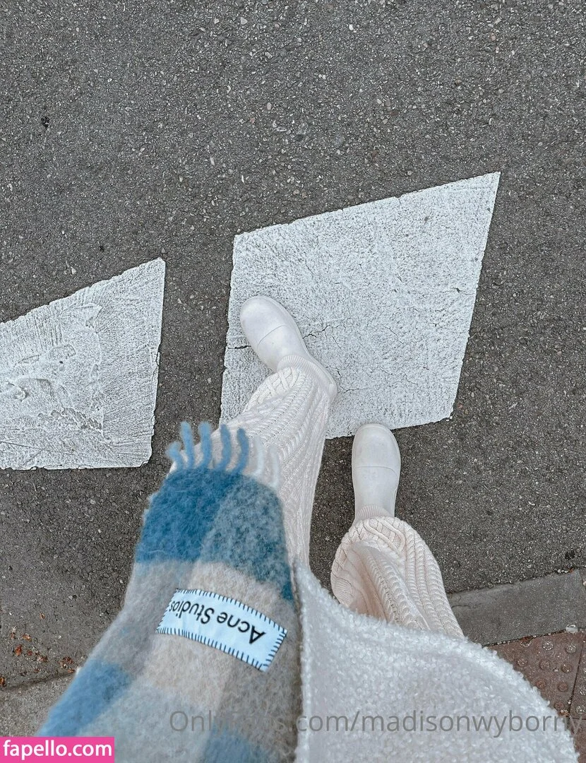 madisonwyborny Onlyfans Photo Gallery 