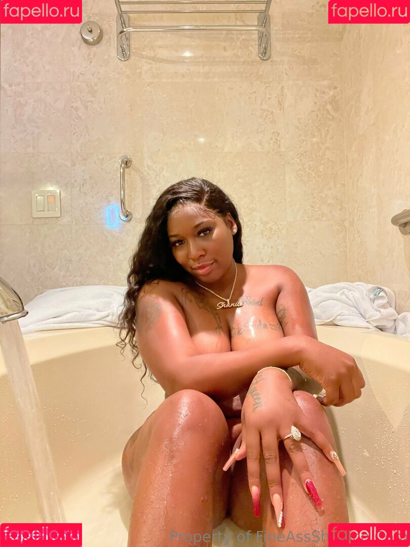 fineassshanice Onlyfans Photo Gallery 