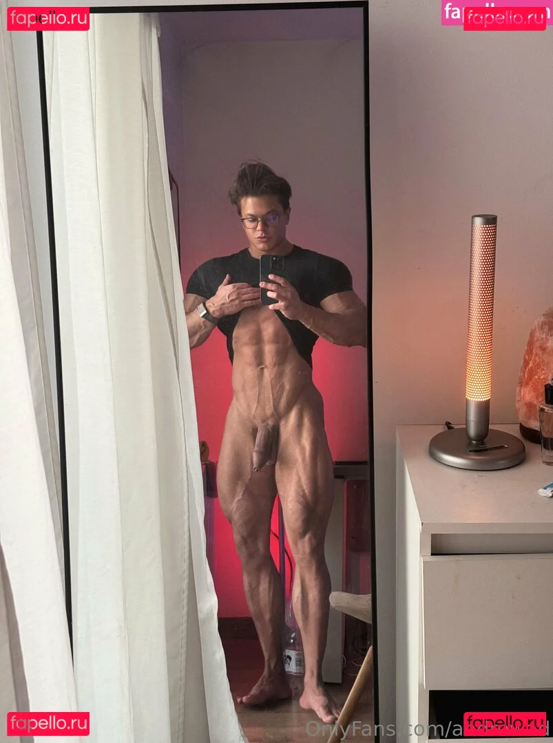 andrewad Onlyfans Photo Gallery 